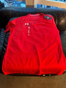 T shirt Under Armour ROSSO manica corta M nuova con etichetta vendita guardaroba studio - Foto 1 di 3