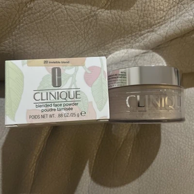 Clinique Blended Face Powder (20 Invisible Blend) - Image 1 of 3