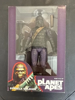 Figura de acción NECA Toys Dawn of the Planet of the Apes Gorilla Soldier nueva Foto 1 de 2