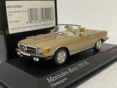 Minichamps Mercedes Benz (R107) 350 SL 1972 Gold diecast 1:43 scale model car - Image 1 of 4