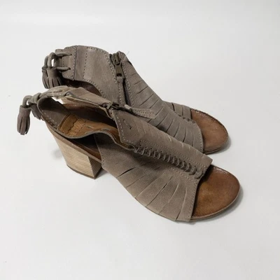 Miz Mooz Maddie Leather Heeled Sandals With Side Zipper & Tassel Accents Size 38 — 第 1/4 张图片
