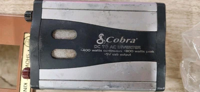 Cobra CPI 480 400-Watt 12V DC to 120V AC Power Inverter With 5V USB Output - Image 1 of 4