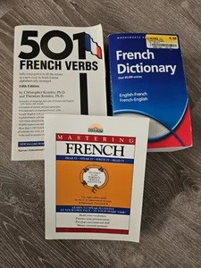 3 French Books (501 French Verbs, French Dictionary, Mastering French) - Picture 1 of 2