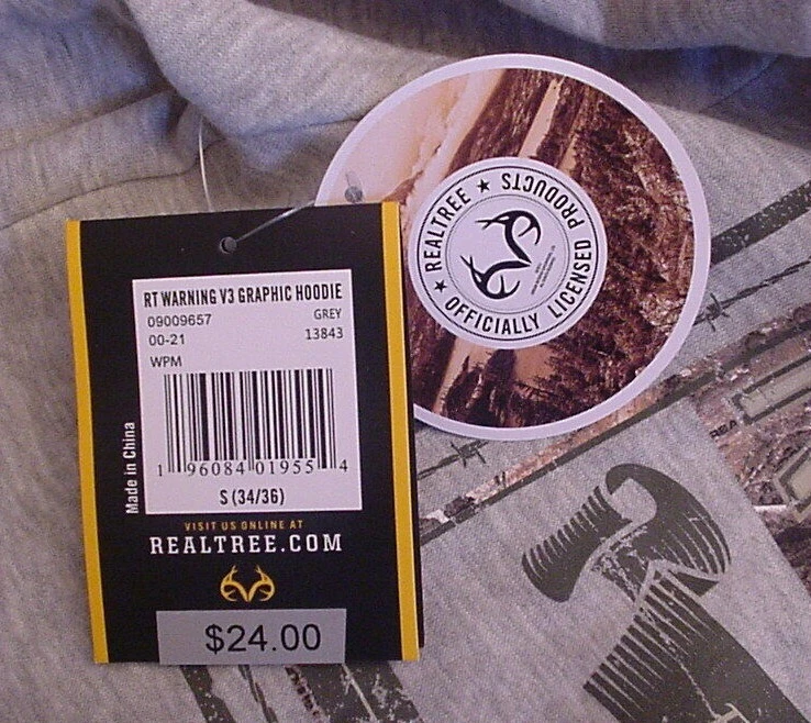 Realtree Men's Graphic Print Logo Lightweight Grey Pullover Hoodie Sweatshirt - Image 1 of 4