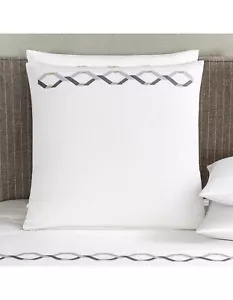 Frette Italy Continuity Ricamo Euro Sham, Grigio/Savage Beige EURO 26 X 26 - Foto 1 di 11