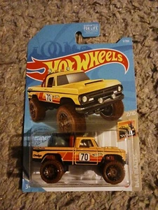 Hot Wheels '90 Dodge Power Wagon - Baja Blazers 2/10 - Picture 1 of 1