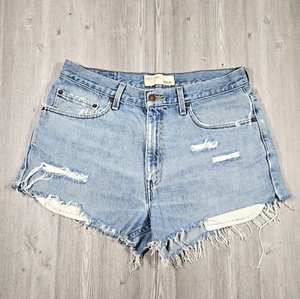 Levi's Denim Shorts Womens 24 in Light Blue Jean Cut Off Daisy Duke Distressed - Picture 1 of 11
