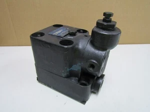 😎 NEW VICKERS URG1 06 C 12 HYDRAULIC UNLOADING VALVE 500-2000 PSI - Picture 1 of 8
