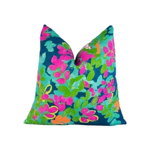 Thibaut - Central Park - Navy and Pink - Stunning Designer Cushion Cover - Picture 1 of 3