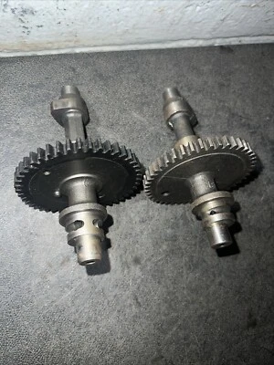 TECUMSEH CAMSHAFT GEARS LOT OF 2 - Image 1 of 4