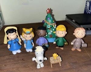 Peanuts Nativity set 2010, lot of 8 figures Forever Fun HTF - Picture 1 of 4