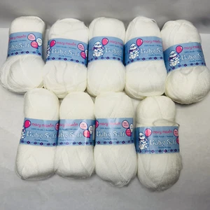 Mary Maxim Baby Soft Yarn Double Knitting 100% Acrylic White 8 Skeins 1-3/4 oz - Picture 1 of 9