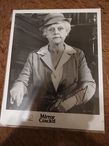 Angela Lansbury 8 x 10 handsigniertes Bild - Bild 1 von 2