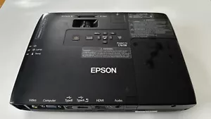 Epson 1761W 3LCD Projector Portable Home Theater DICOM 1080p HDMI w/Bundle - Picture 1 of 2