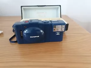 Olympus XA2 BLUE 35mm point-&-shoot camera, 35mm f3.5 D Zuiko + Blue A11 Flash - Picture 1 of 10