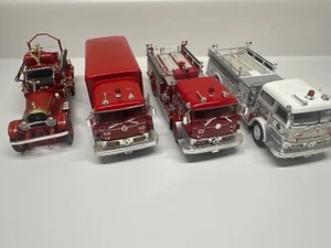 Signature Models Mack C & American La France fire trucks lot of 4 - Picture 1 of 24