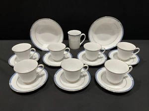 Boots Blue Blenheim Fine China Cups and Saucers Set - Vintage - Picture 1 of 10