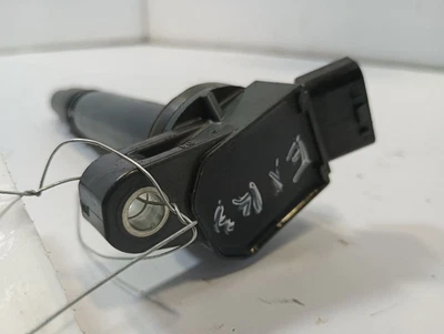 Spark Plug Ignition Coil from 2013 Toyota RAV4 2.5L 11226071 - Image 1 of 4