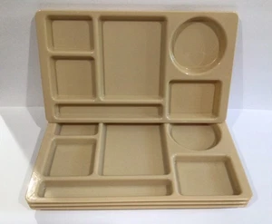 School Lunch Trays (4) Cambro Vintage 6 Compartment Cafeteria Trays Tan - Picture 1 of 7