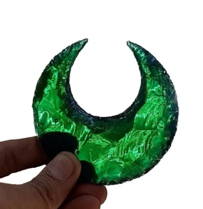 Espositore decorazione cristallo pietra luna intagliata mezzaluna ossidiana acqua verde da 3,5" a 4". - Foto 1 di 2