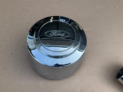 One 1995-2010 Ford Econoline Wheel Cover Center Cap Chrome OEM - Image 1 of 3