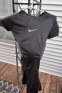 NIKE Pro HyperStrong 4-Pad Core Mens Padded Football Shirt Large Black 839930 - Picture 1 of 7