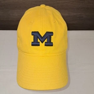 Nike Team Michigan Wolverines Stetchfit Size Small Hat Yellow hat cap - Picture 1 of 11