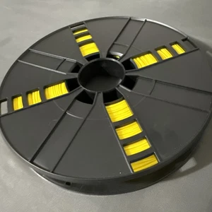 Makerbot Filament PLA Large True Yellow MP05781 - Picture 1 of 3