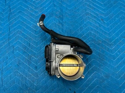 丰田红杉苔原陆地巡洋舰 5.7 升油门车身 58k 2008 - 2021 原始设备制造商 — 第 1/4 张图片