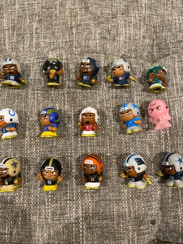 2021 NFL Teeny Mates X NFL 1" Figurines Pick your Player Combined Shipping Cover