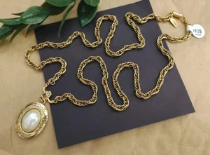 Romantic 1928 Brand Gold Tone Faux Pearl Locket Pendant 26” Necklace, Signed! - Picture 1 of 9