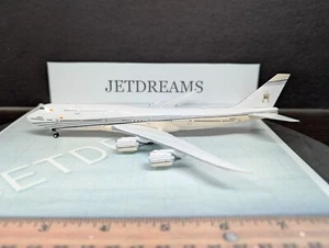 1/400 GOBIERNO DE BRUNEI VUELO REAL BOEING 747-8 AÑOS 20 COLORES V8-BKH PHOENIX - Imagen 1 de 8