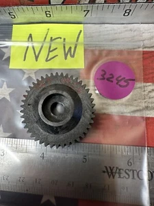 VINTAGE RC 42-tooth / M5-pitch Spur Gear 1pc. New - Picture 1 of 5