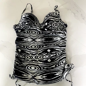 Love Your Assets by Sara Blakely Black and White Tankini Swim Top Women Size Med - Picture 1 of 11