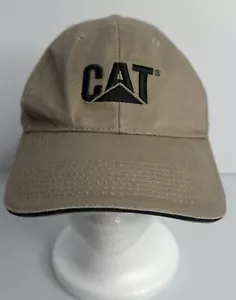 CAPPELLO CAPPELLO BERRETTO LOGO GATTO CATERPILLAR MARRONE CACHI BEIGE - K Family Tractors - Foto 1 di 3