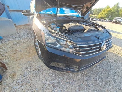 Used Rear Seat Belt Rear fits: 2017 Volkswagen Passat Rear Grade A - Image 1 of 4