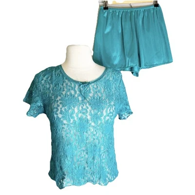 Conjunto de ropa de dormir vintage años 90 Adonna talla pequeña ropa de salón verde azulado encaje top pantalones cortos Foto 1 de 4