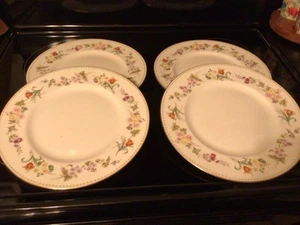 "Juego de 4 platos de cena Wedgwood Mirabelle de 10,25""" - Imagen 1 de 5