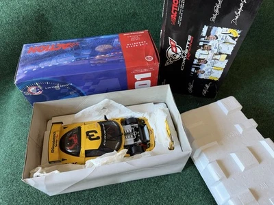 Dale Earnhardt 24 часа Daytona гоночная версия Corvette 1:18 литая - Изображение 1 из 4