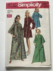 Vintage 60s Robe Stand Up Collar Raglan S8510 Size Medium 12 14 Bust 34 36 1969 - Picture 1 of 2