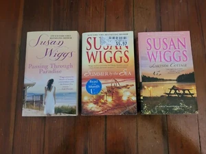 Lot of 3 Susan Wiggs Trade Paperback Books - Picture 1 of 2