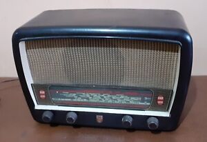 Philips Valve Radio Type 353A Tube Radio 1950's Bakelite Case - UNTESTED!