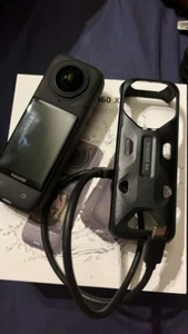camera go pro insta 360 x4 neuve très peu utilisée avec étui et protections - Photo 1/4