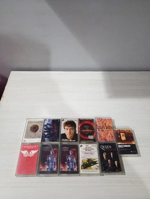 LOT 11 CASSETTES TAPES QUEEN GUNS AND ROSES KISS MICHAEL JACKSON BLACK SABBATH  Foto 1 de 4