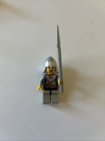 LEGO Castle Minifigure Fantasy Era Crown Knight 7094 7091