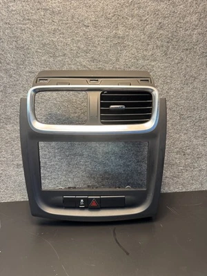 Dodge Avenger 2011-2014 tablero central radio embellecedor bisel panel Foto 1 de 4