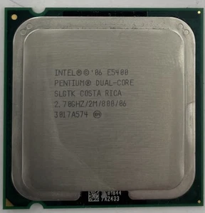 Intel Pentium E5400 Desktop CPU Processor- SLGTK - Picture 1 of 2