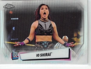 2021 Topps Chrome WWE Io Shirai rifrattore parallelo #83 - Foto 1 di 2