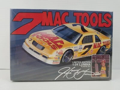 Harry Gant #7 Mac Tools 1:24 Scale Plastic Model Kit Monogram HG1241993 - Image 1 of 4