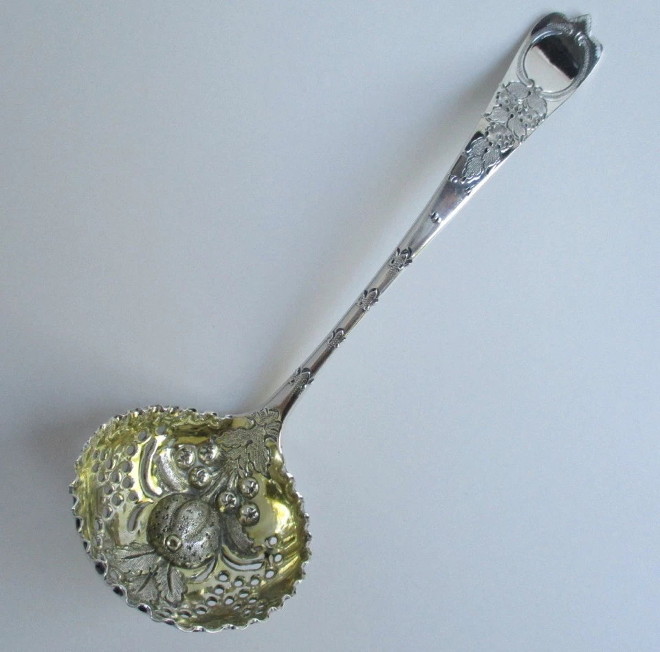 London sterling silver sugar sifter ladle gilted Graham & Willis 1810 antique - Image 1 of 4